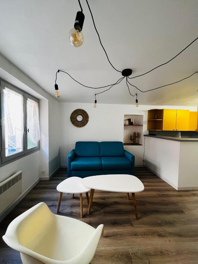 Appartement Dans Le Quartier Recherche Du Moure Collioure Luaran gambar