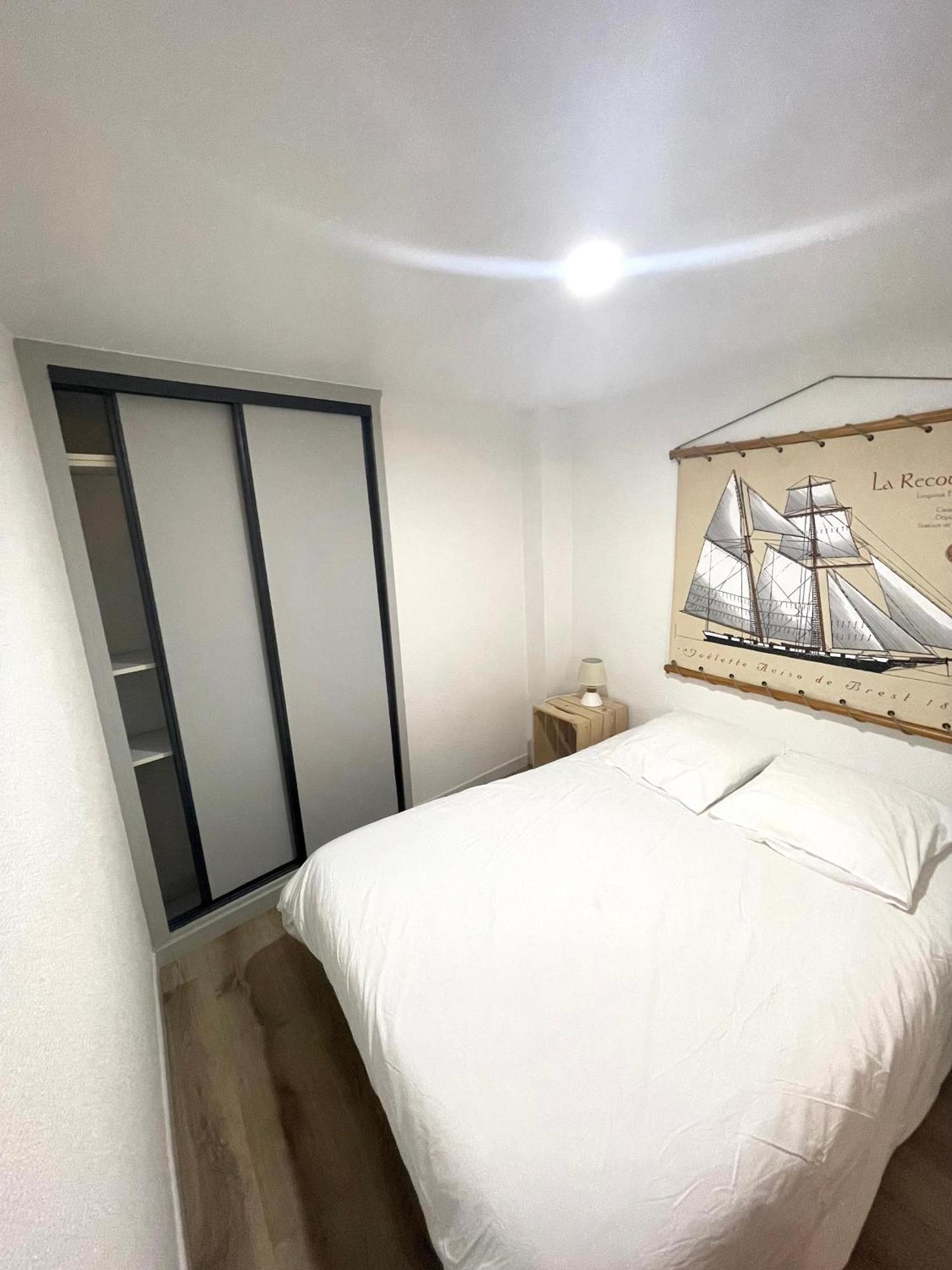 Appartement Dans Le Quartier Recherche Du Moure Collioure Luaran gambar