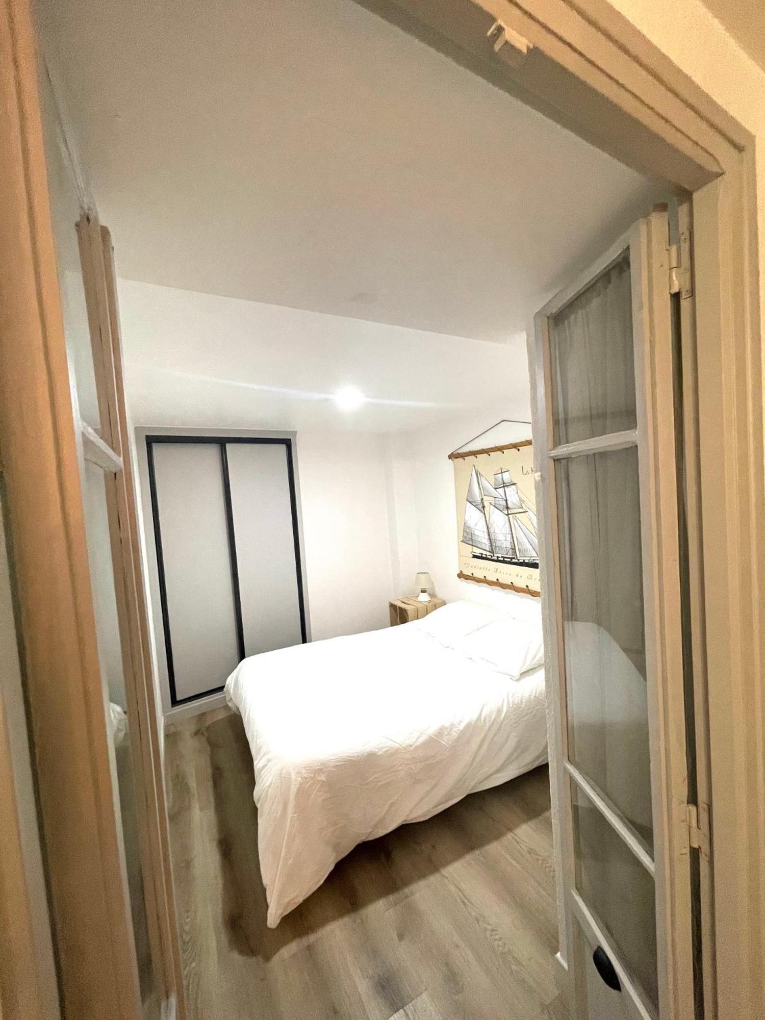 Appartement Dans Le Quartier Recherche Du Moure Collioure Luaran gambar